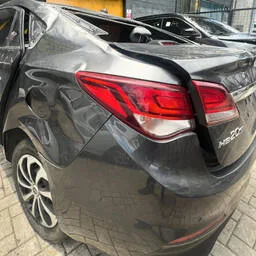 SUCATAHyundai HB20S 2016 1.6 Premium Flex Aut. 4p  PARA RETIRADA DE PEÇAS