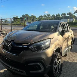 SUCATARenault Captur 2023 1.3 Iconic Tce Flex X-tronic 5p  PARA RETIRADA DE PEÇAS